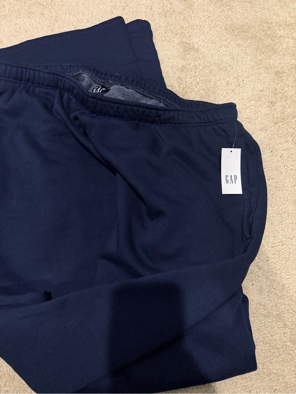 GAP Wide-Leg Pants in Navy - Picture 7 of 13